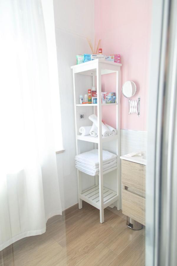 Boutique Apartment Eleganza Чиуси Экстерьер фото
