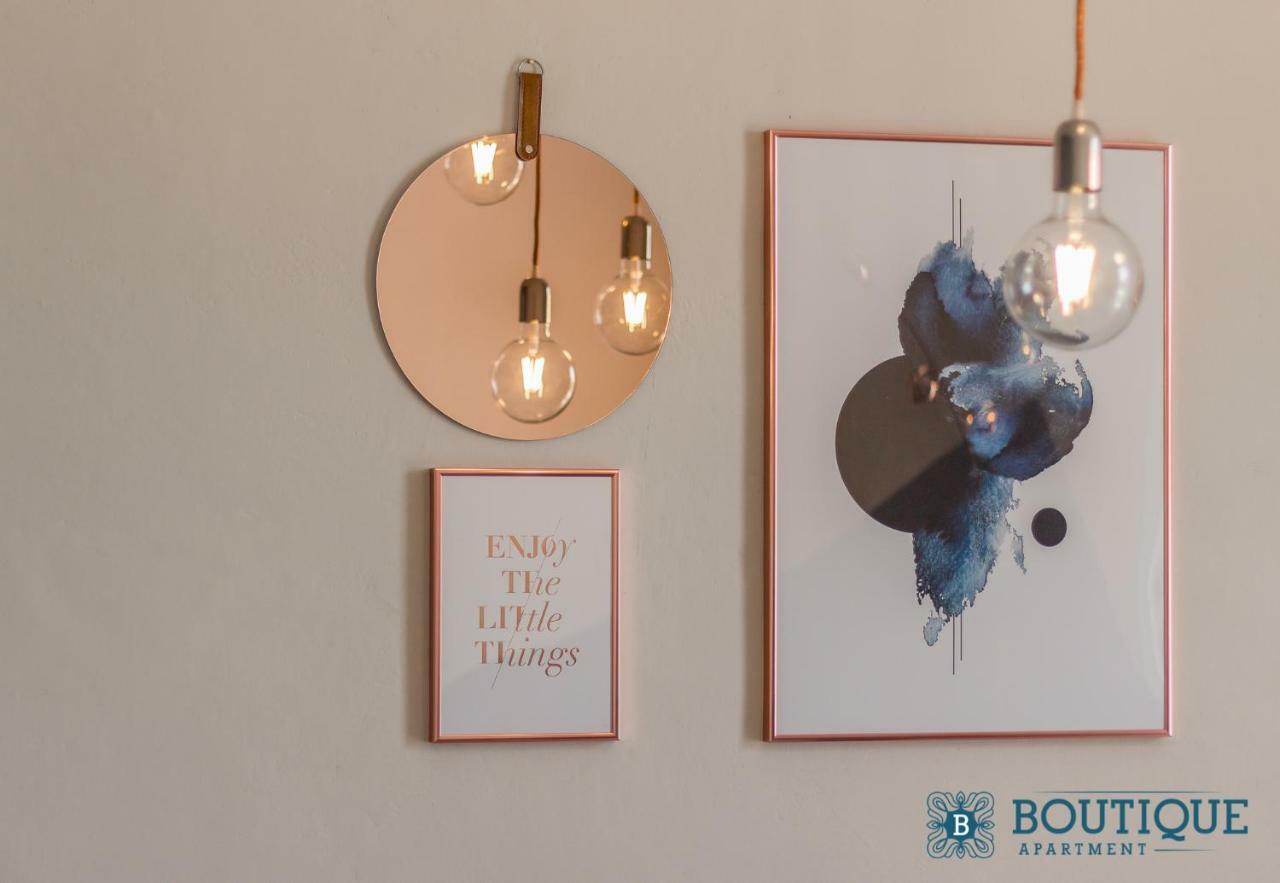 Boutique Apartment Eleganza Чиуси Экстерьер фото